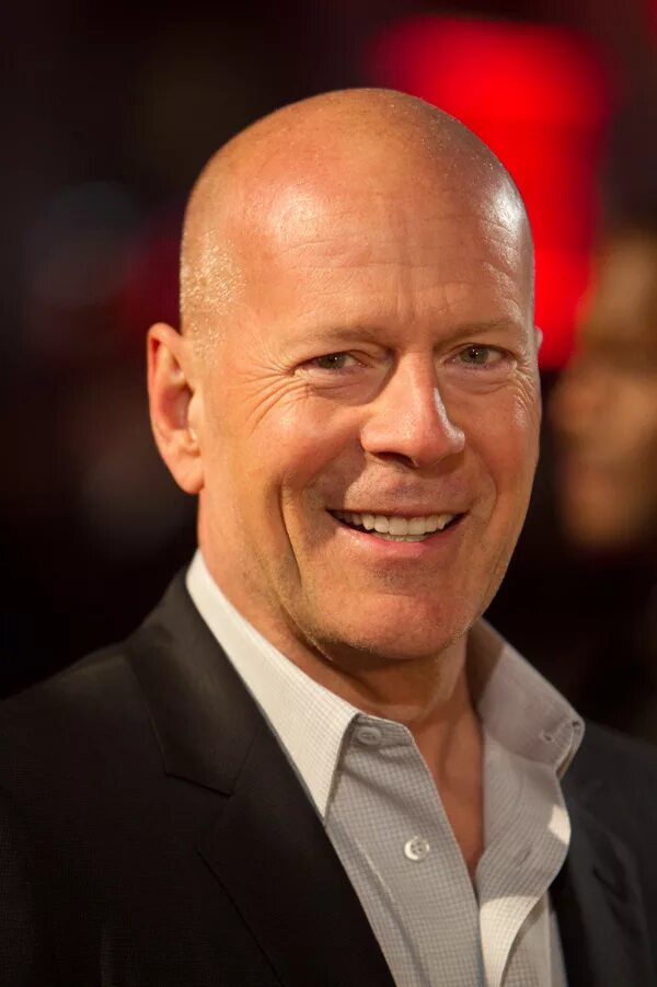 брюс уиллис крепкий орешек. брюс уиллис крепкий орешек. тимоти олифант крепкий орешек. крепкий орешек фильм 1988. актер сыгравший крепкого орешка.