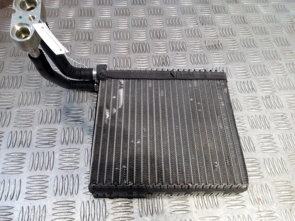 Радиатор отопителя ваз 21213. Задний отопитель форд галакси 2. Дэу нексия 2 радиатор печки. Rexton 2 радиатор печки. Радиатор опель омега б 2.