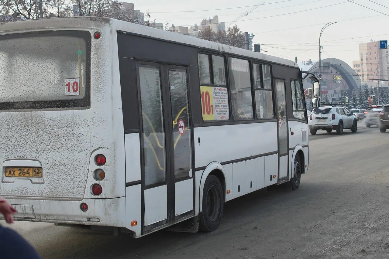 244 автобус кемерово. Автобус ПАЗ 10т Кемерово. 10т Кемерово. Автобус 10 Кемерово. Микроавтобус маршрутка.