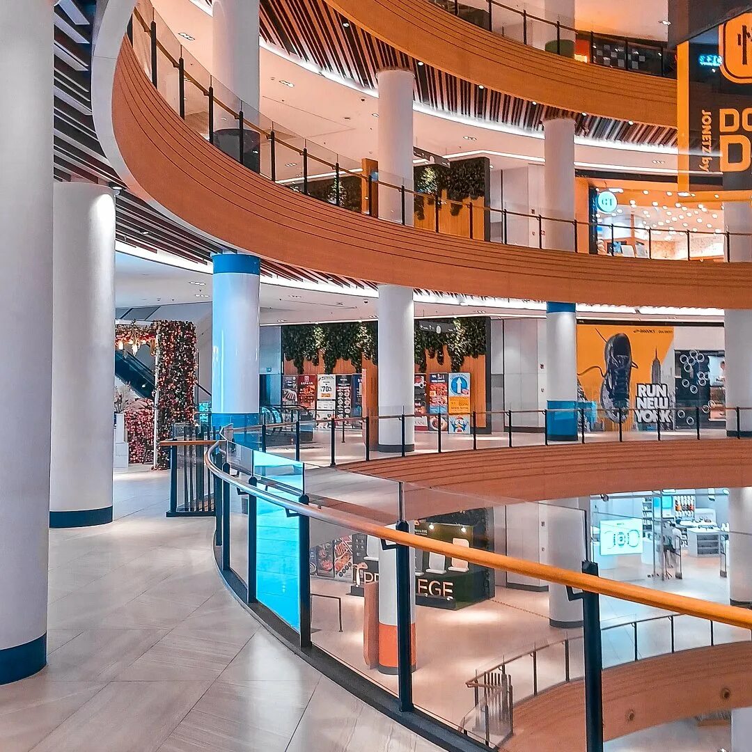 In akwa ibom. Тропикана в серпухове на ворошилова. Тропикана ворошилова 70. Релакс центр африка. Центр тропикана.