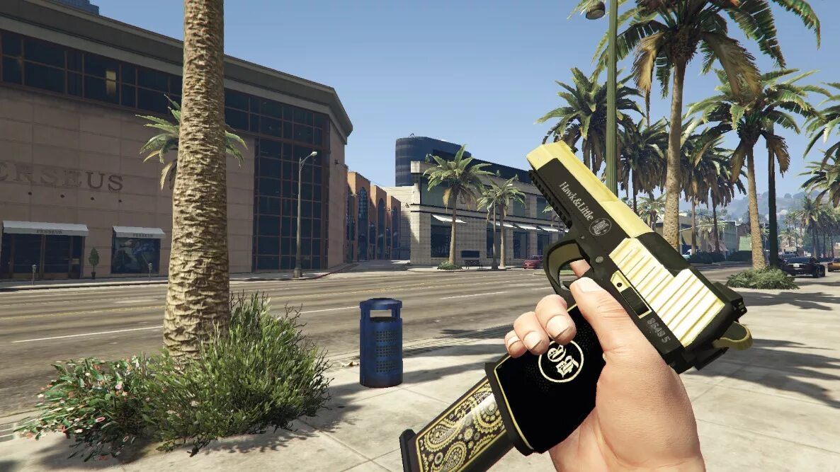 Gta gold. Deagle GTA 5. Дезерт игл в ГТА 5. GTA 5 Weapon Desert Eagle Gold. Черно золотой Deagle.