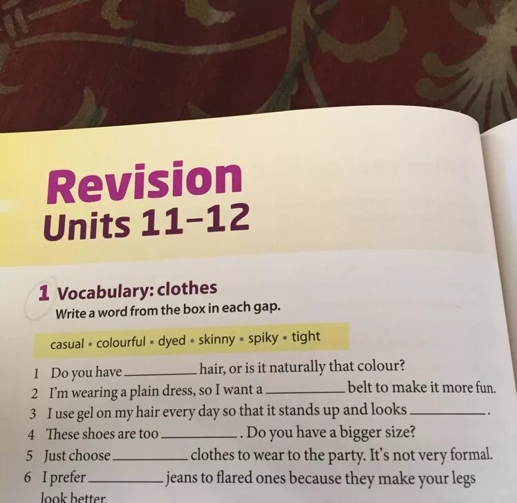 Choose the correctly spelled word. Revision Unit 1. Revision 1 Unit 1-5. Revision Units. Unit 1-4 revision ответы.