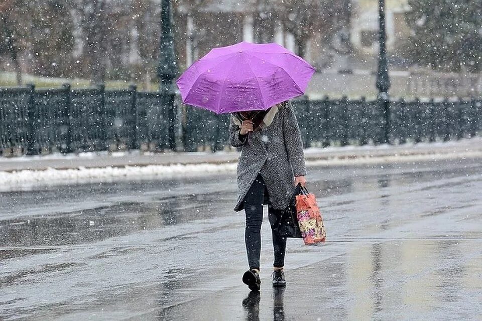 Зимний дождь. Мокрый снег. Дождь зимой. Снег с дождем. Дождь снег картинки