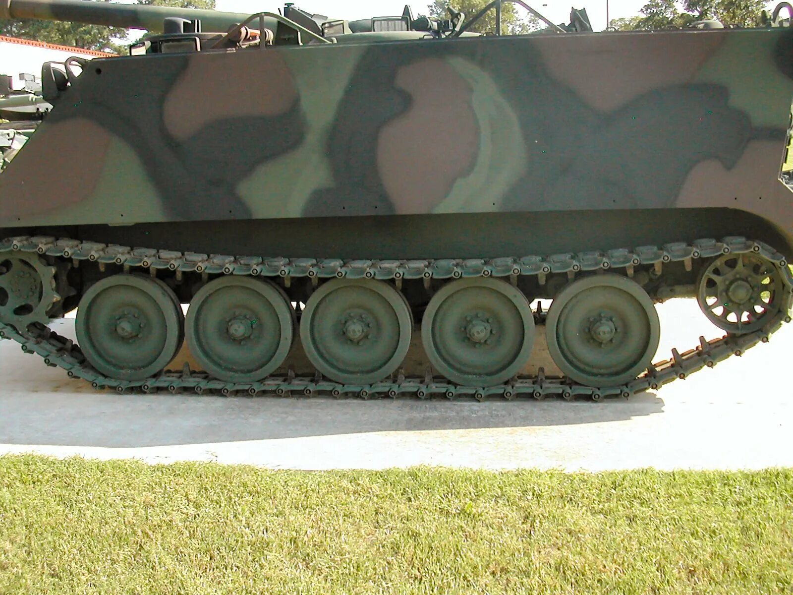 Танк азовец фото. БМП Азовец. M113a2. Sprocket Wheeled Tank.