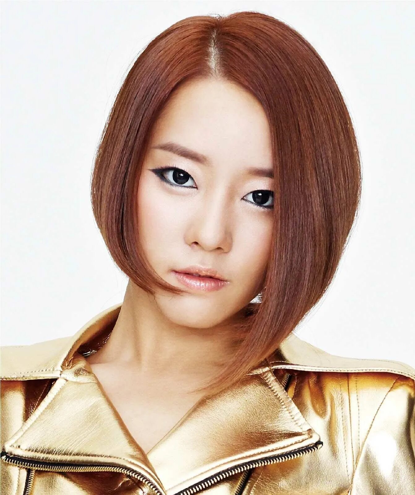 прически на азиатский тип лица. прически на азиатский тип лица. актриса ко джун хи. стрижки для азиатского типа лица женские. стрижка азиатское лицо.