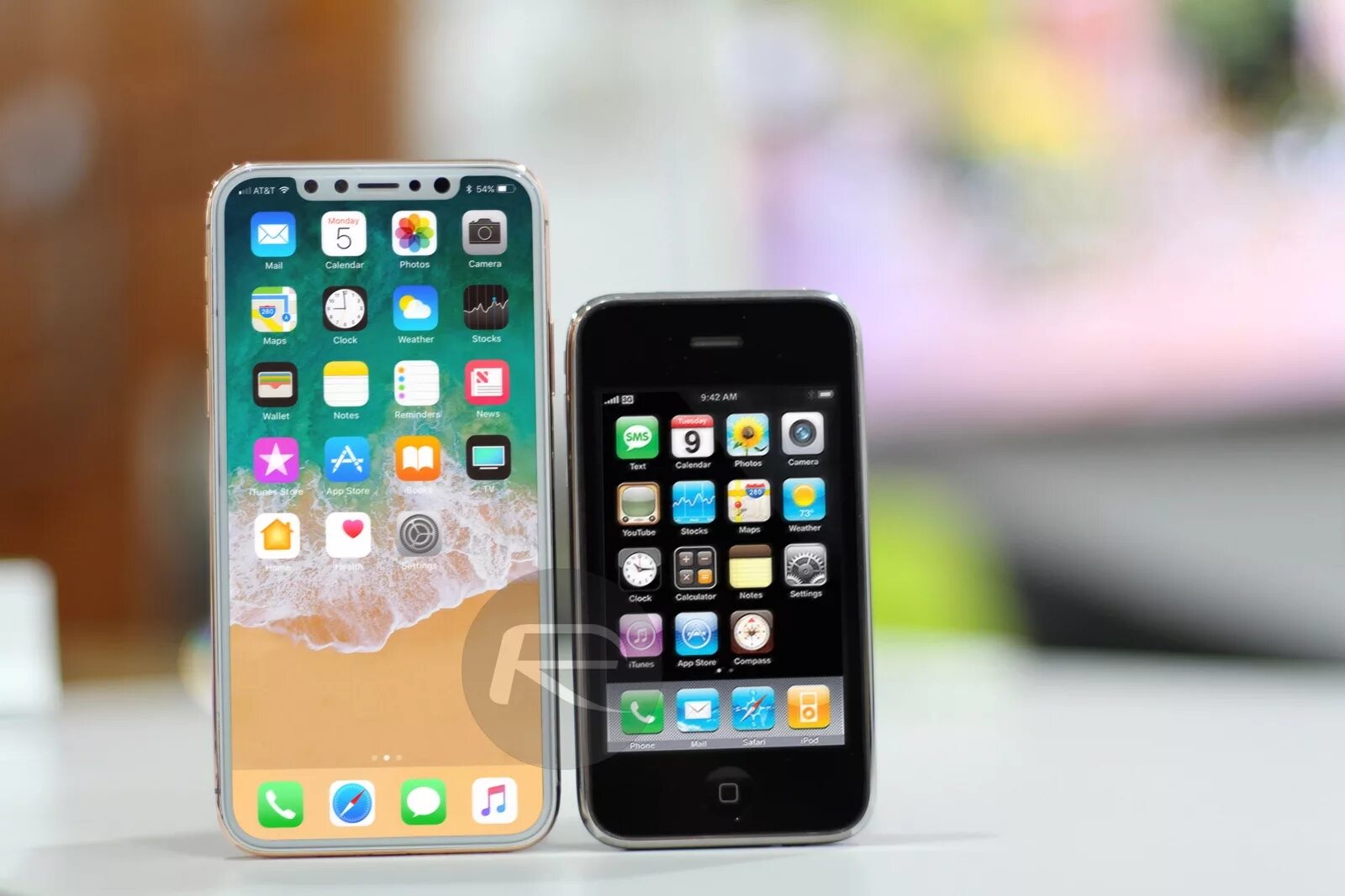 Айфон для разных стран. Iphone 8 vs 13 Mini Size. Iphone разные. Айфоны разные модели. Все виды айфонов.