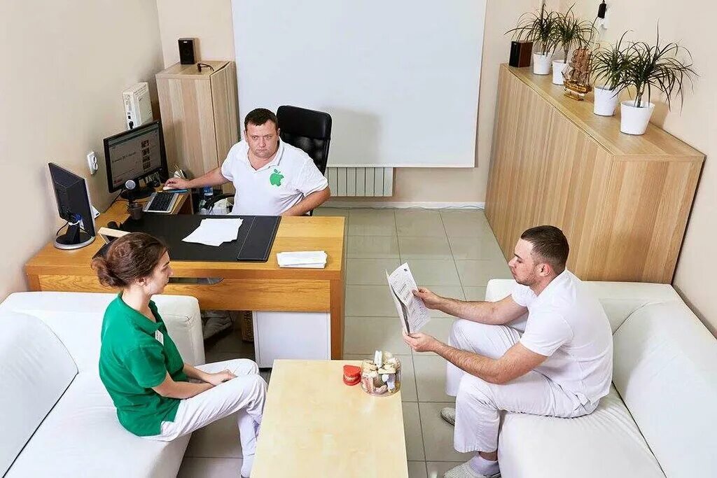 стоматологии г железногорска. республика 62 тюмень эстетик. зубастик стоматология железногорск курская область. попылькин ишим стоматология. железногорская стоматологическая поликлиника курская область.