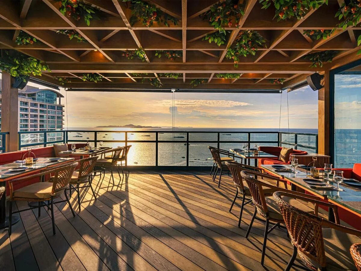 Mytt beach hotel 5 паттайя фото здания. Паттайя отели 5. Tx5 паттайя отель. Mytt beach hotel паттайя. Mytt beach hotel паттайя.