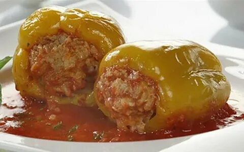 Вкусные фаршированные перцы с мясом и рисом