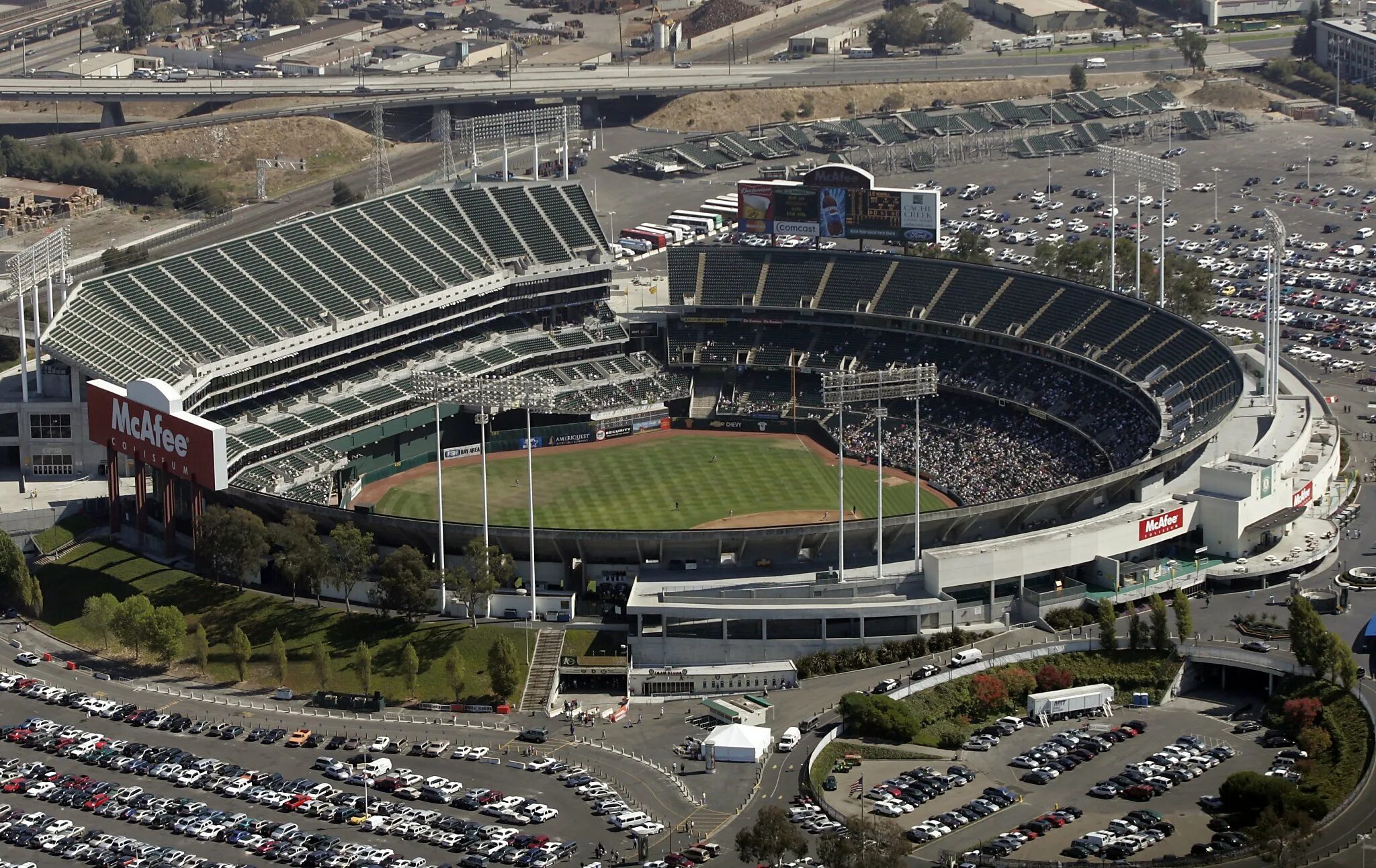 Атп окленд 2025. Стадион окленд колизеум. стадион oakland-alameda county coliseum. стадион сидней в окленде. лондонский колизеум.