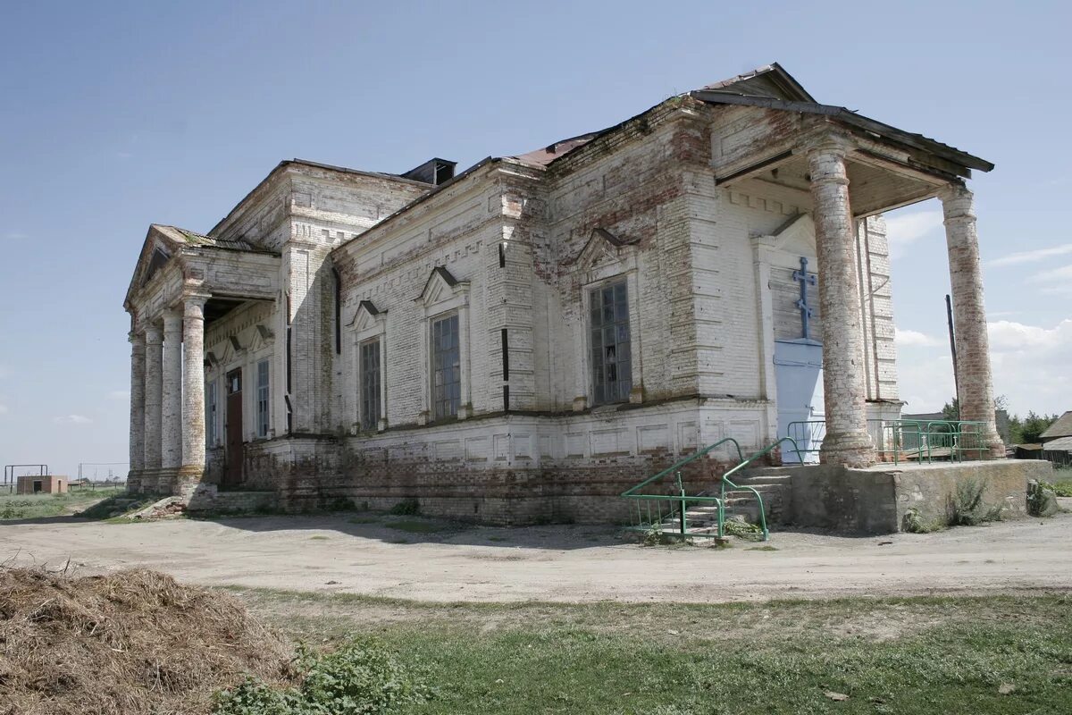 Погода в село питерское. Село малый Узень. Река малый Узень Саратовская область. Малый Узень храм. Село малый Узень Саратовской.