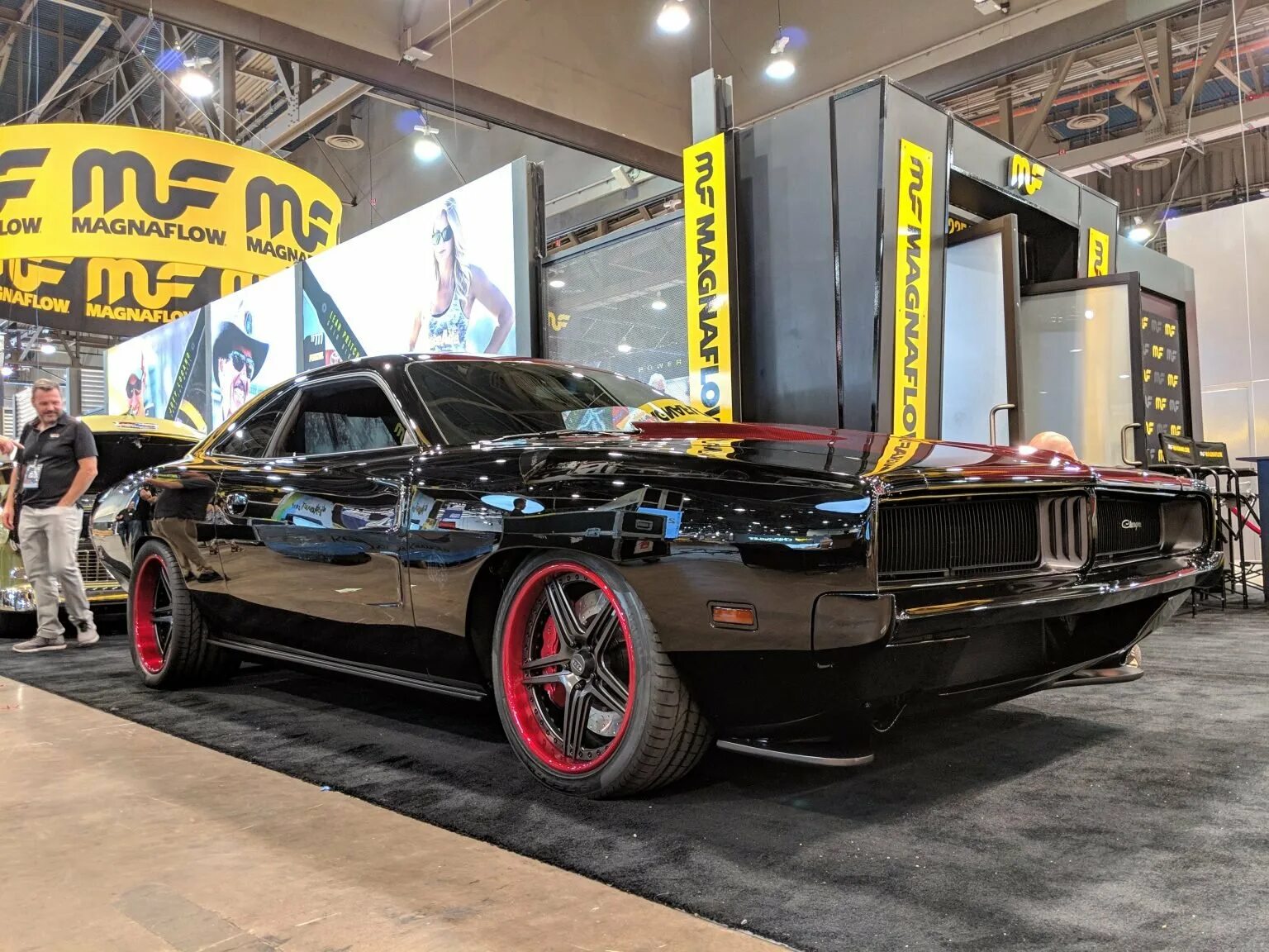 Tuning pro отзывы. 69 Charger Pro Touring. Dodge Charger b-body 1969. Американский автотюнинг. Тюнинг американских автомобилей.