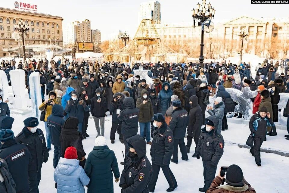 Протесты в Сибири. Митинг зимой. Митинг на улице. Митинги за Сибирь.