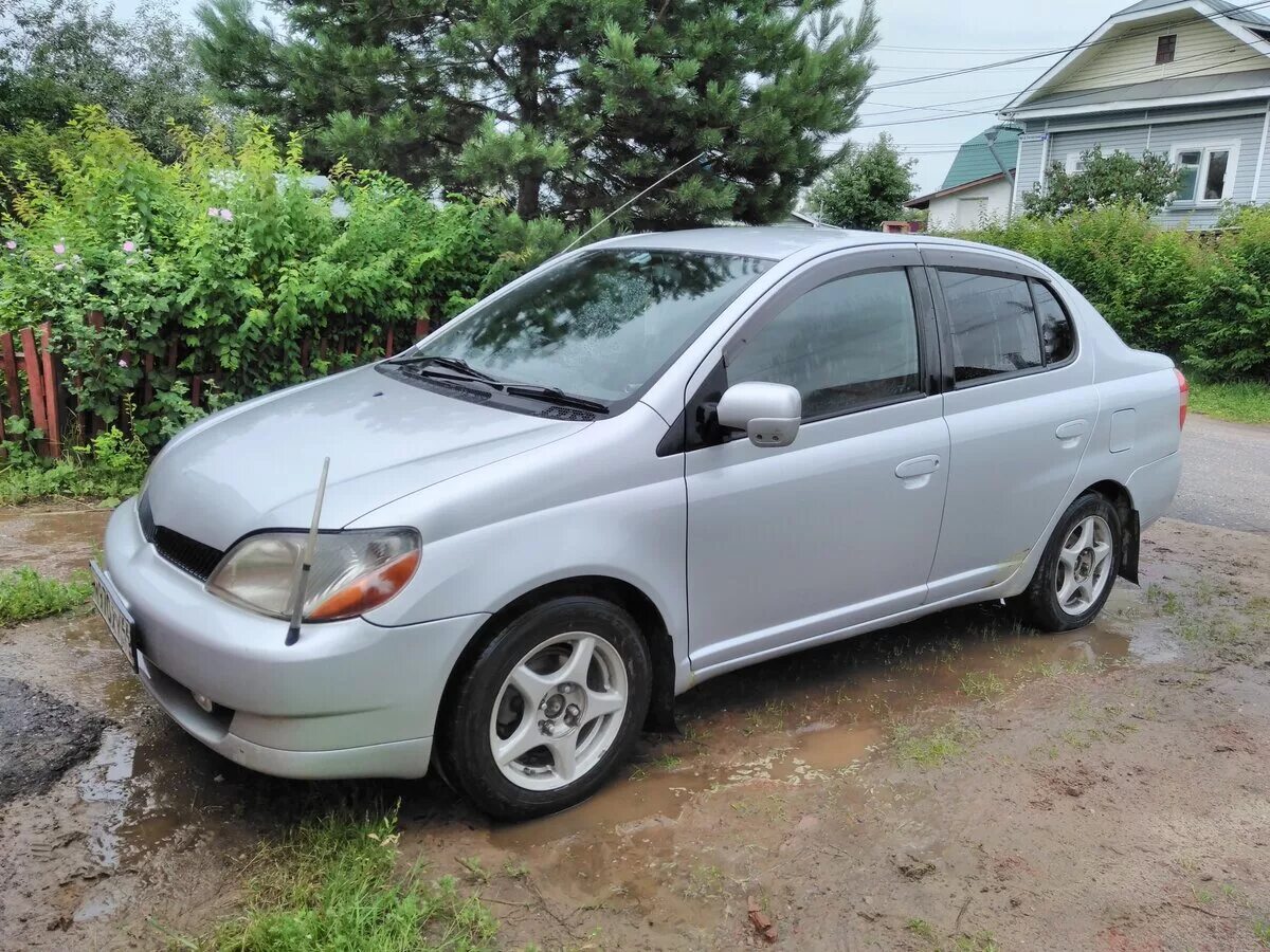 тойота платц серебристый. тойота плац 2001 года. тойота плац 2001 года. тойота плац 2001 года. Toyota platz, 2001 год.