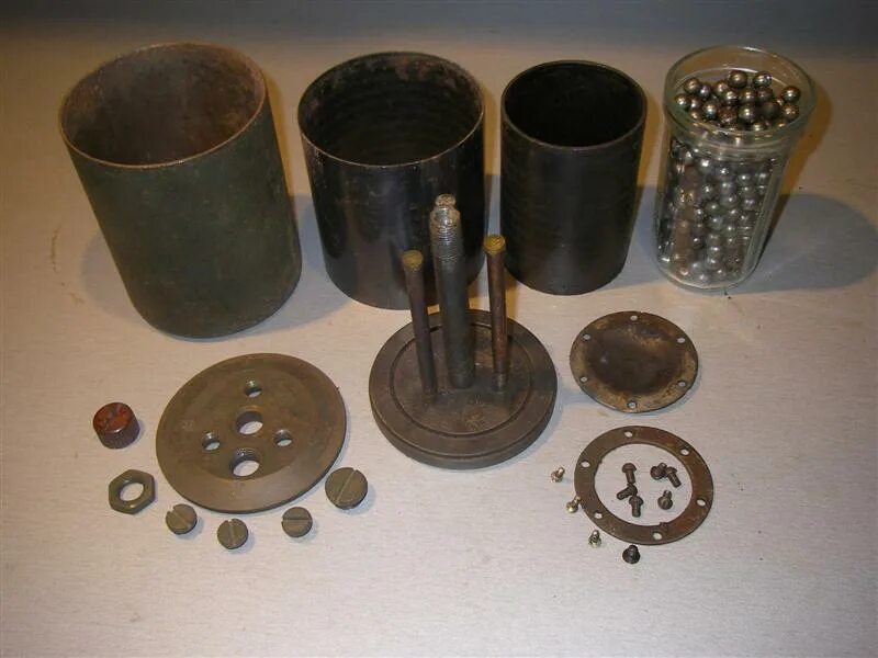 S мина. Немецкая мина лягушка sprengmine 35 smi 35 s-mine 35 schrapnellmine 35. немецкая мина sprengmine 35. шпрингмина 35 мина лягушка. немецкая мина лягушка sprengmine.