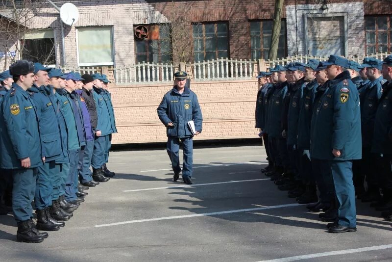 Сайт мчс по калининградской области. Начальник ГУ МЧС по Калининградской области. ГУ МЧС Калининград. ГУ МЧС по Калининградской области.