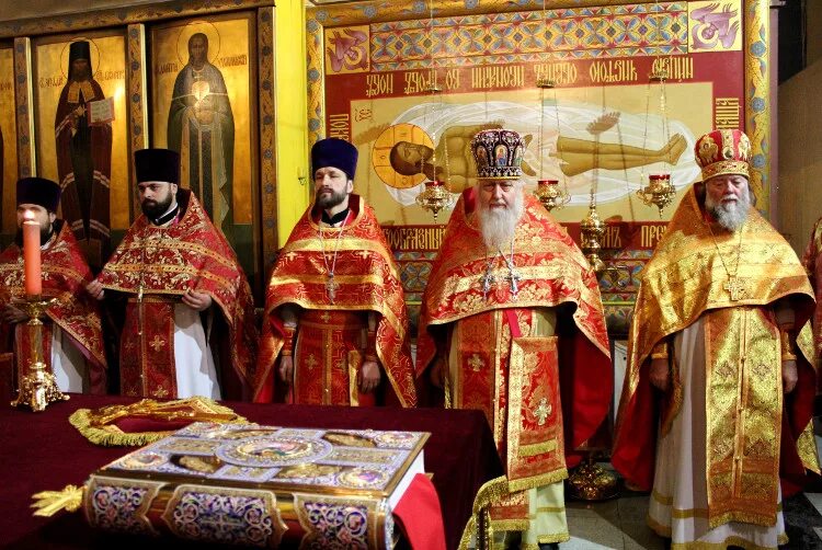 «собор псковский святых», икона псков троиций собор. собор новомучеников крымских. новомучеников епархии. пермская епархия официальный сайт. новомучеников епархии.