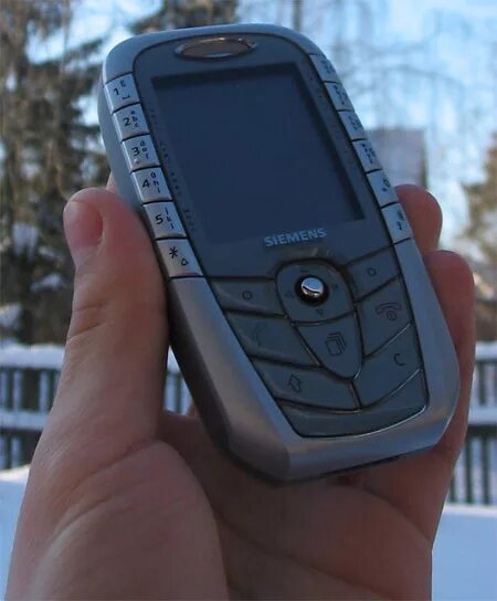 Первая эмблема сименс. Siemens история. Сименс бенкью 75. Siemens sx1. Нокиа sx1.