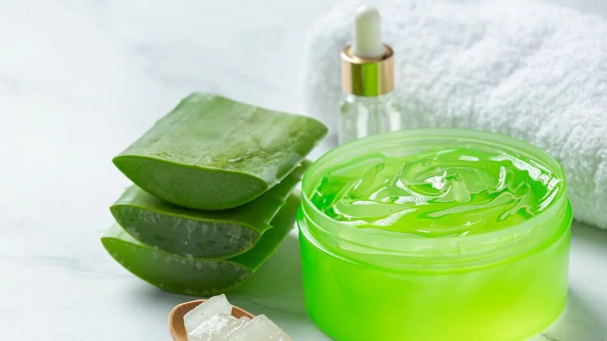 Использовать гель алоэ. Aloe vera gel. крем алоэ.