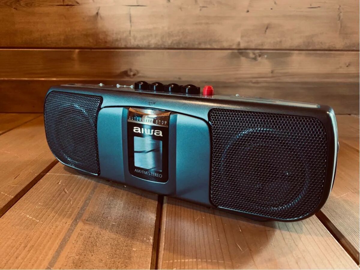 Aiwa модель. Aiwa cs-p. aiwa cs-j1. аудиомагнитофон aiwa cs-p88. переносная магнитола aiwa.