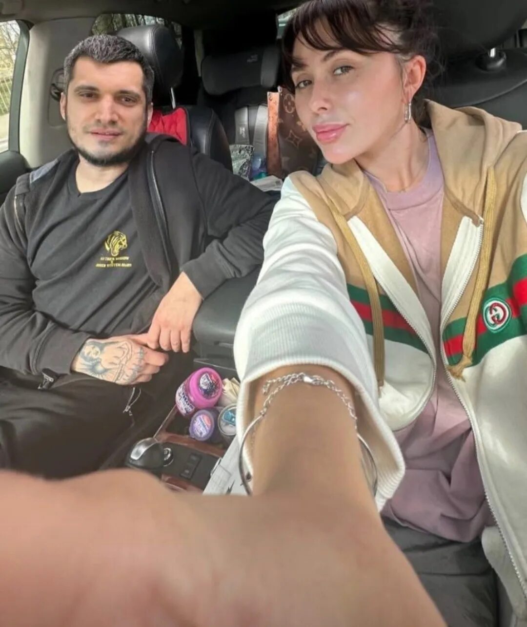 Первая жена техника. Жена Паши техника.