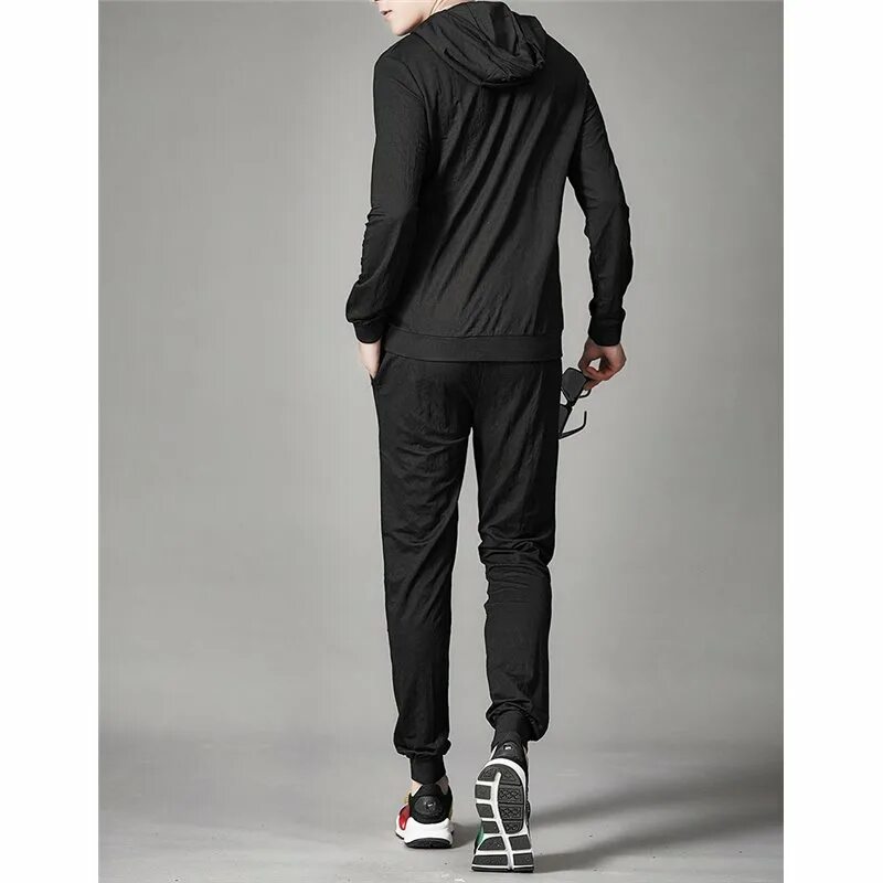 костюм спортивный emporio armani 2022. черный спортивный костюм мужской. спортивный костюм мужской темный. Ea7 emporio armani спортивный костюм мужской. черный спортивный костюм nike woven 886511-010.