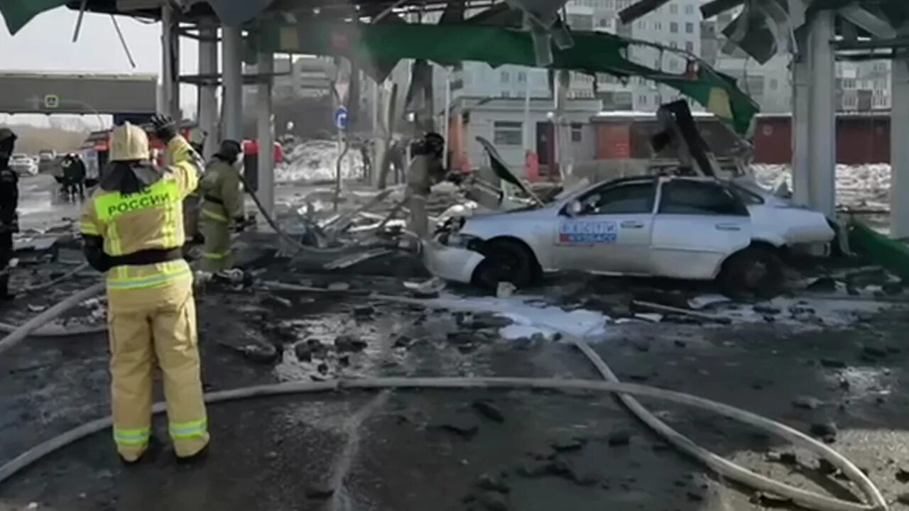 Взрыв на заправке в Новокузнецке. На АЗС В Новокузнецке пожар.