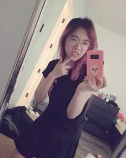 LilyPichu (Twitch Streamer) - Bio & Everything You Need To Know Streame...