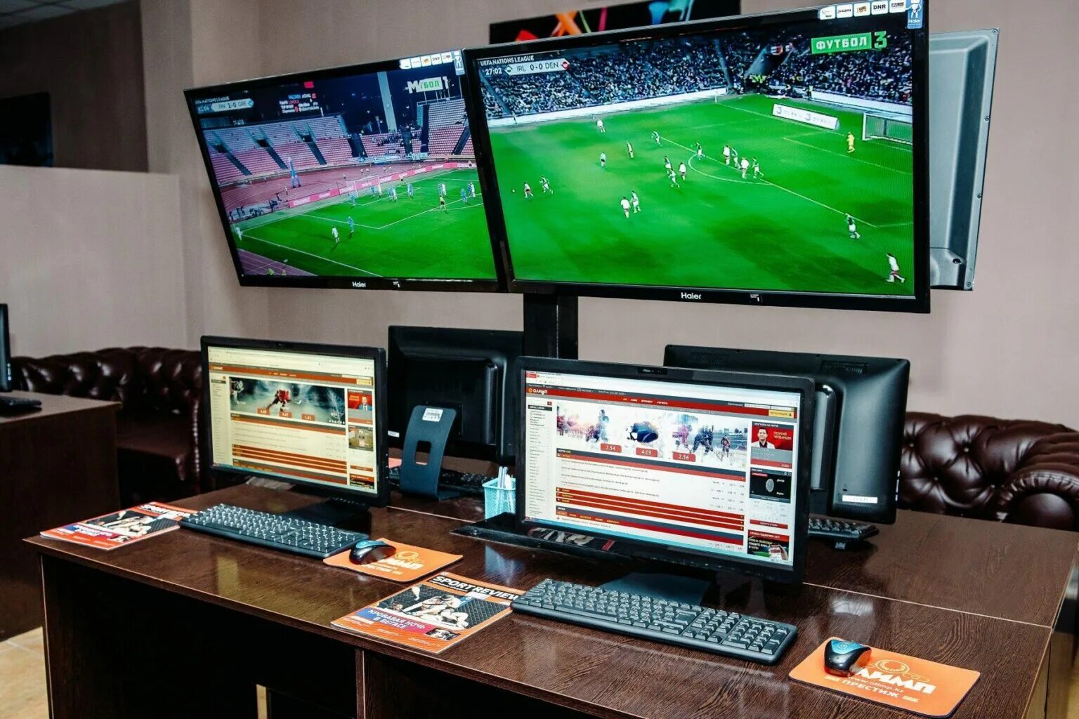 Букмекерская контора тыва под запретом. Страны где запрещены букмекерские конторы. Букмекерская контора фон. Букмекерская контора. Ооо диджитал беттинг отзывы.