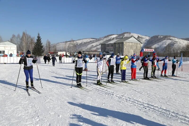 Бузы горно алтайск. Горно Алтайск 2022. Голубой Алтай Горно Алтайск. Республика Алтай спорт. Спортивные соревнования.