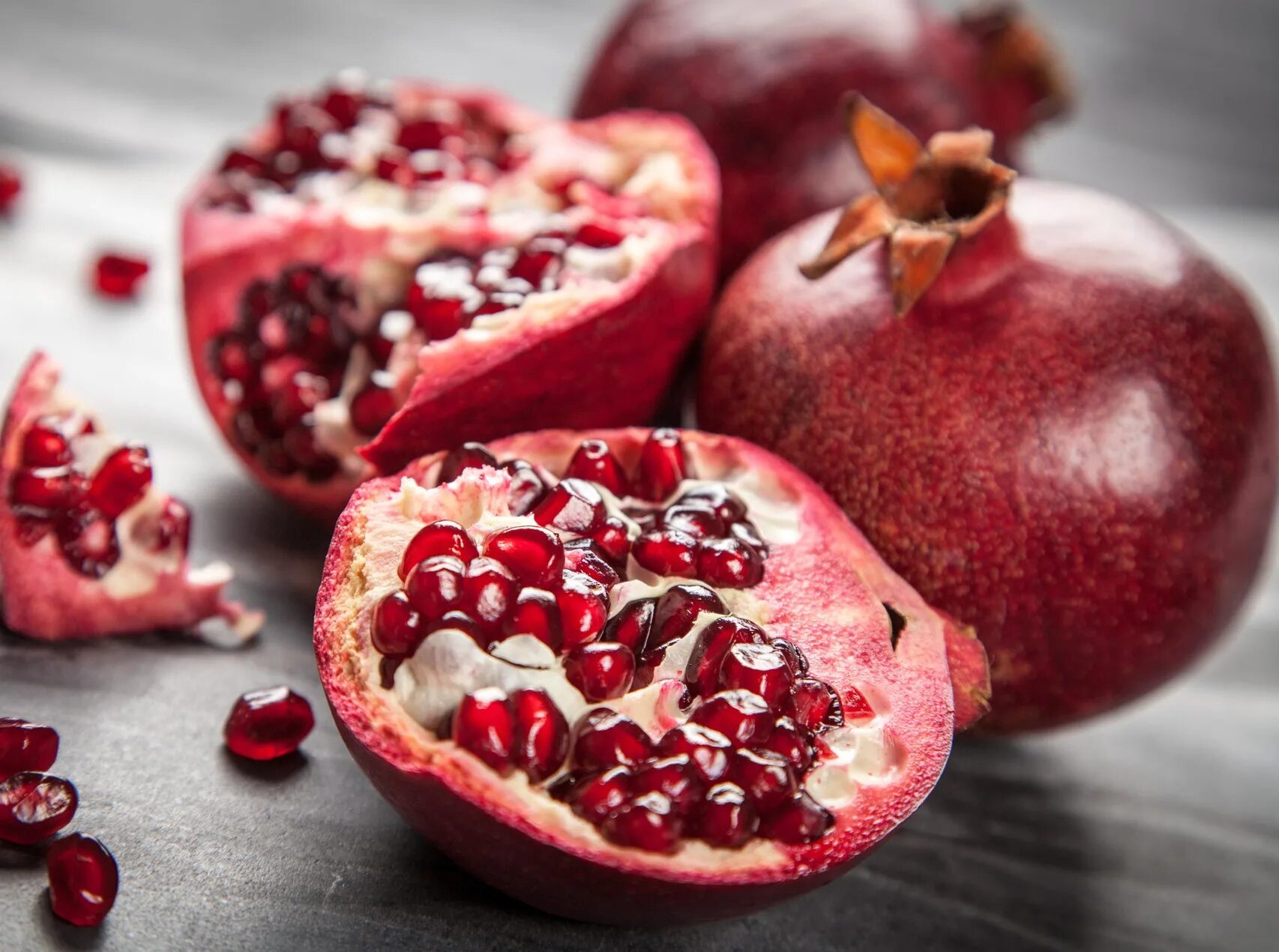 Фрукты в разрезе вид сверху. Дав с гранатом. Blow fruits. Дав гранат. Гранат кизил анор.