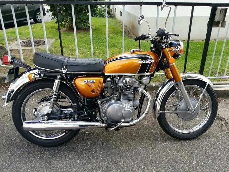 Honda cb350. Мотоцикл хонда 350 кубов классика. Honda cb 2023. Honda cb350. Хонда 350 мотоцикл.
