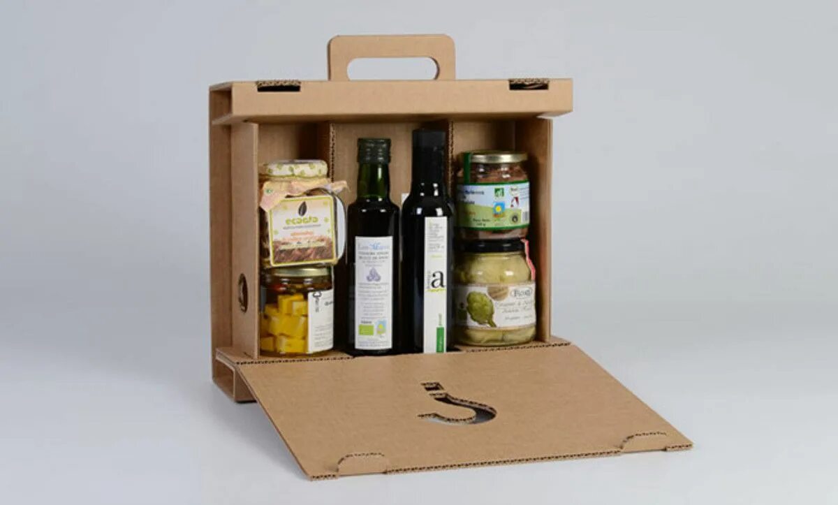 Упаковка бутылочек. Коробка для вина картонная. Крафтовая коробка для бутылок.