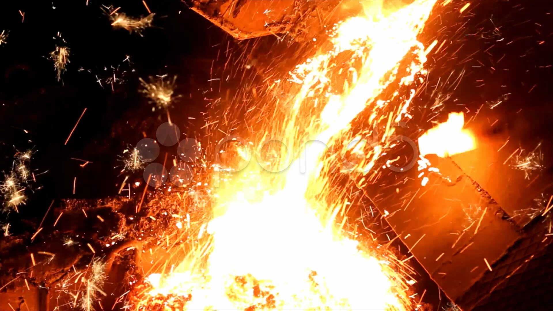 Искры от огня. Пылающая сталь. Красивые текстуры для текста. Пылающая сталь. Пылающая сталь.