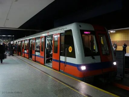 Метро варшавы