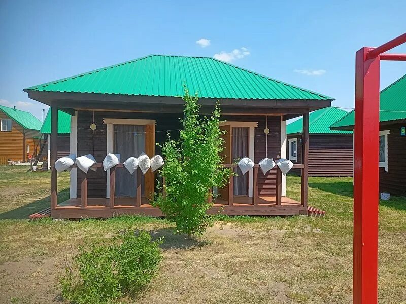 Отдых в завьялово 2024. Озеро завьялово алтайский край. Отдых в завьялово 2024. Отдых в завьялово 2024. База сила озер в завьялово алтайский край.