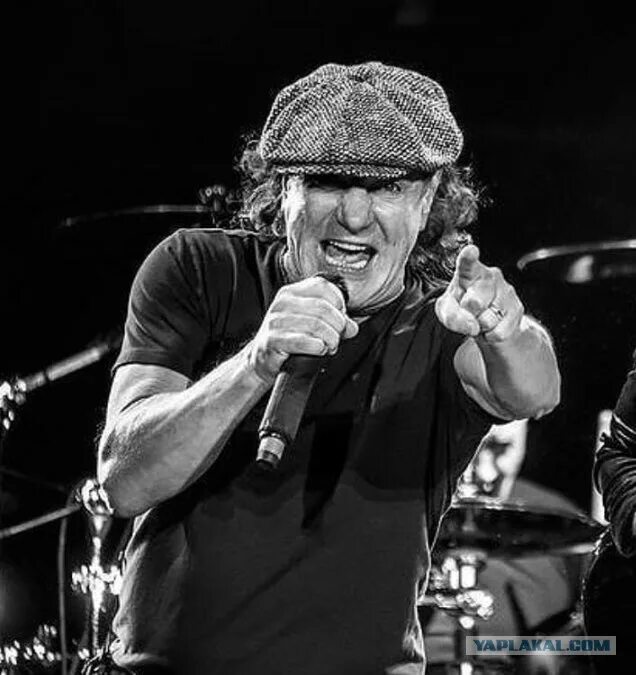 Брайан Джонсон. Brian Johnson AC DC. Вокалист AC DC Брайан Джонсон. Брайан Джонсон молодой AC/DC.