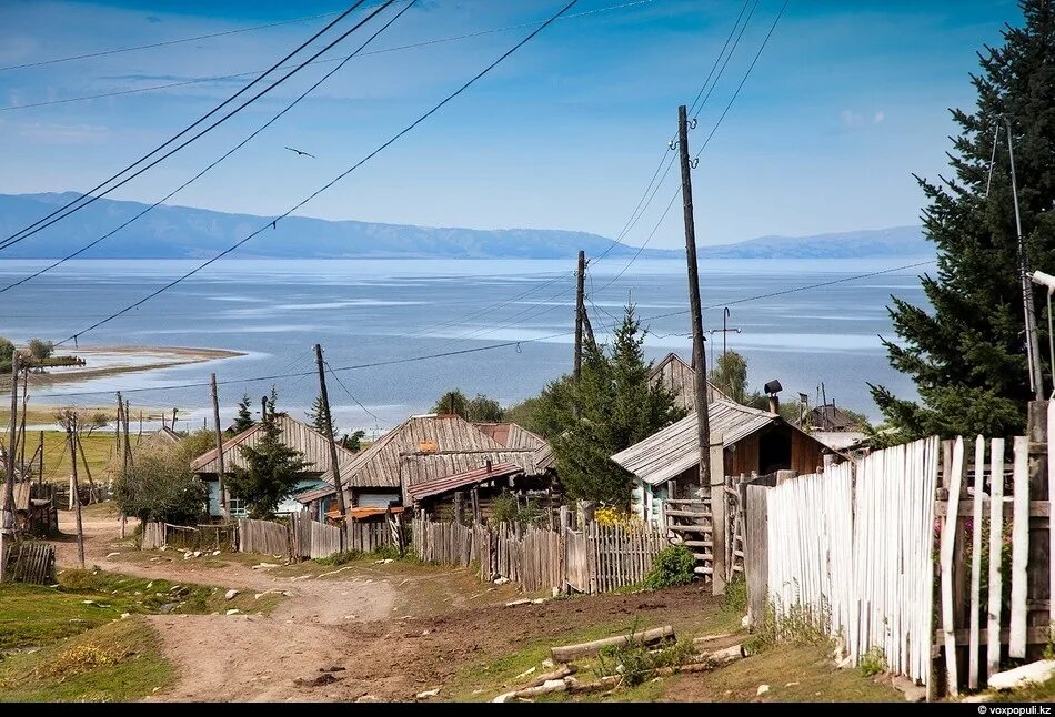 Село в казахстане. Казахстан деревня Маркаколь. Казахстан село терсек. Урунхайка. Казахская деревня.