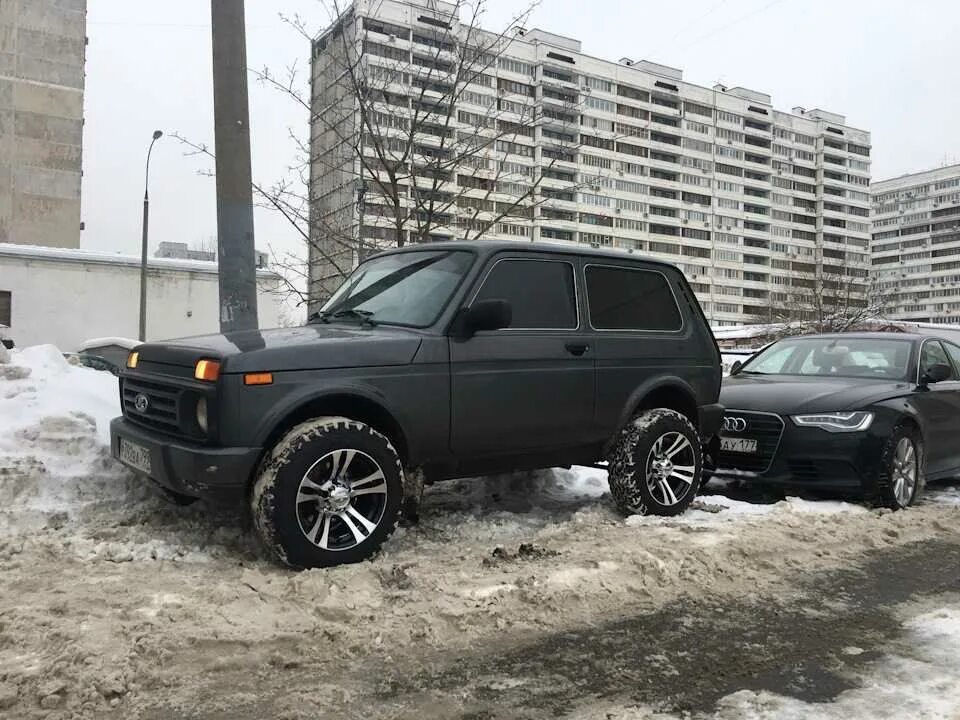 Какие диски поставить на ниву тревел. Нива урбан r16. диски r18 на ниву урбан. нива урбан r18. диски нива урбан r16.