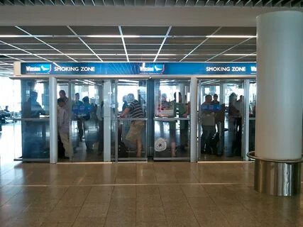 Есть ли курилка в новосибирском аэропорту