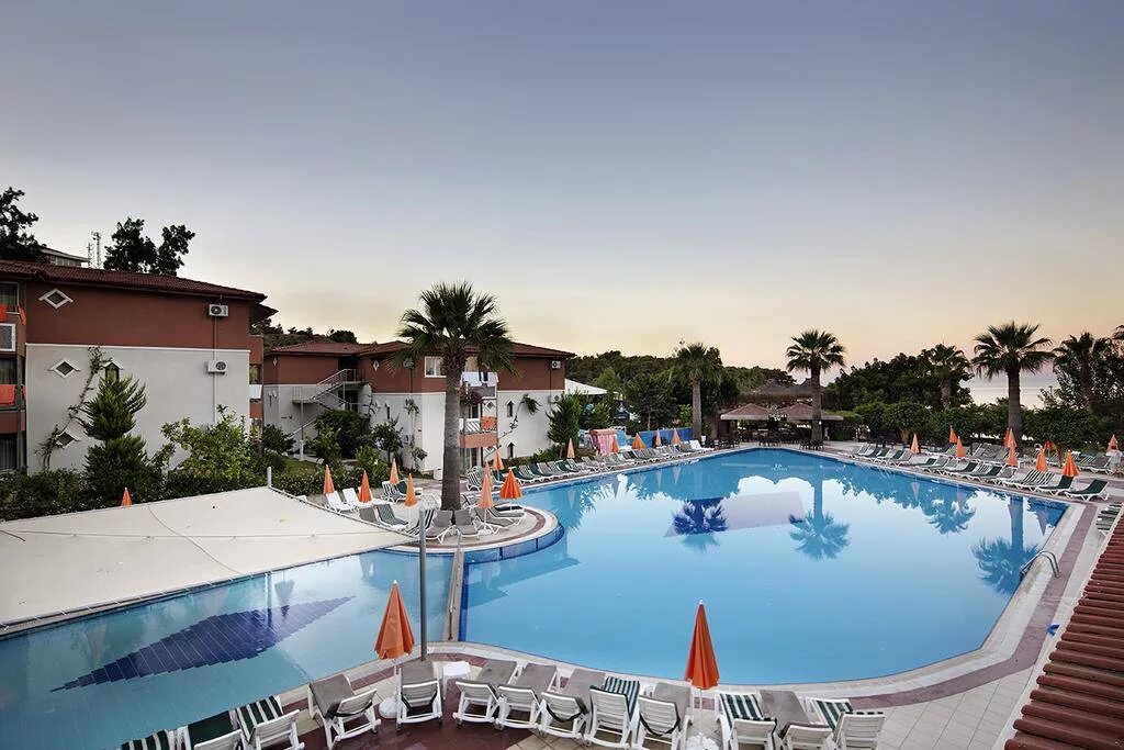 Отель Justiniano Club Alanya 4. Турция,Окурджалар,Justiniano Club Alanya. Джустиниано 4 Турция Аланья. Justiniano Club Alanya 4* Аланья /. Отели турция аланья клуб