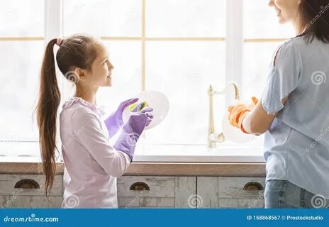1 she the dishes wash