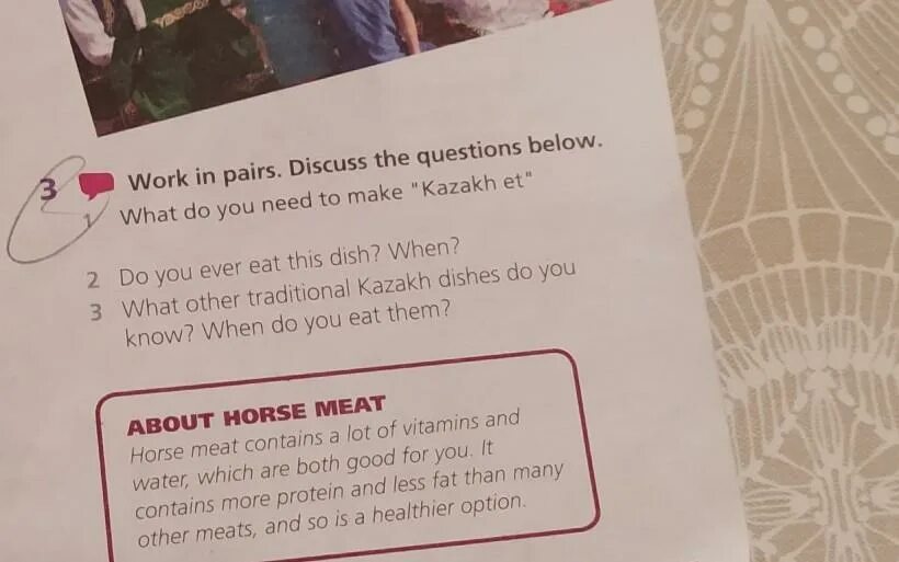 The question has been discussed. Work in pairs. 1.Work in pairs. Discuss the questions.. Discuss in pairs. Work in pairs discuss the following questions.