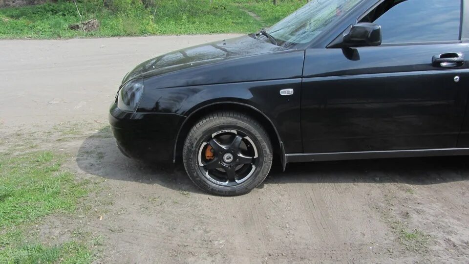 R15 на приору. Приора хэтчбек 195 55 15. 195/50 r15 приора. 195 55 15 приора. приора 185 55 r15.