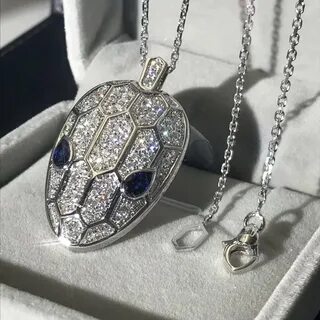 Украшение голова змеи