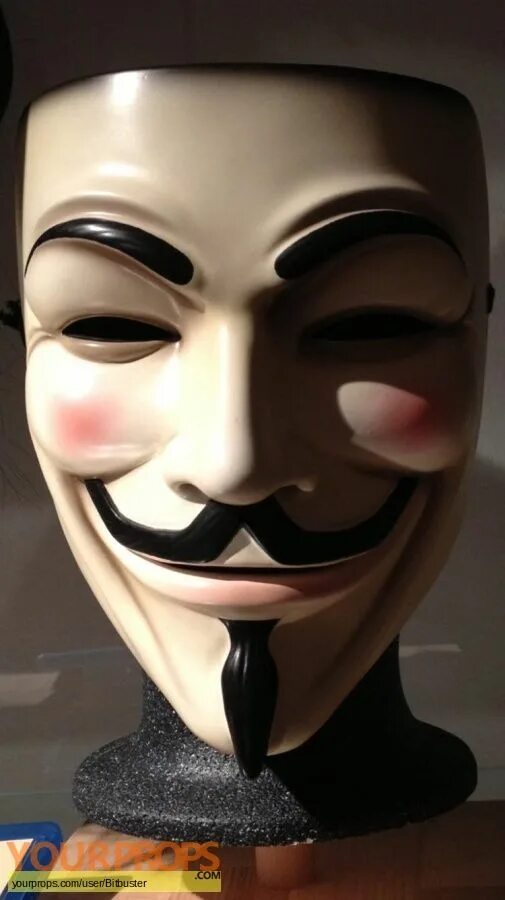 Original маска. Маска v for Vendetta. Маска справедливости вендетта. Маска Vendetta оригинальная.