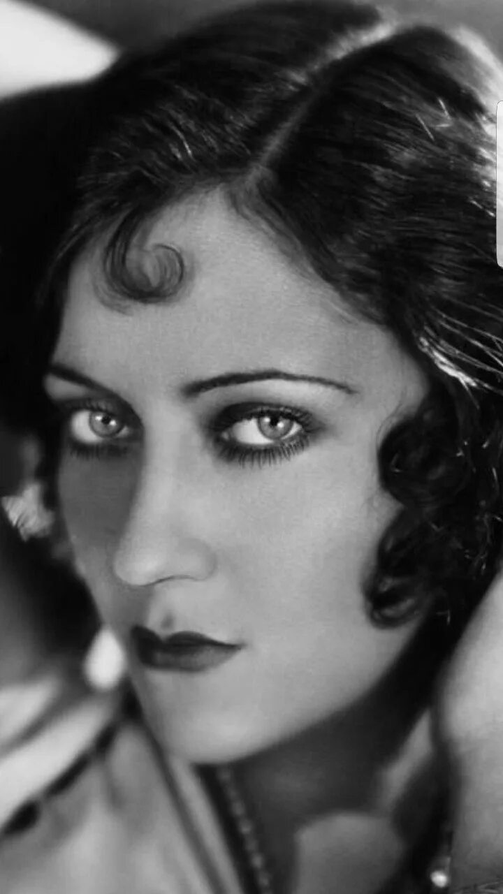 warpaintpeggy: Tinted postcard, French, c. 1930 in 2019 Vintage makeup, Vintage 