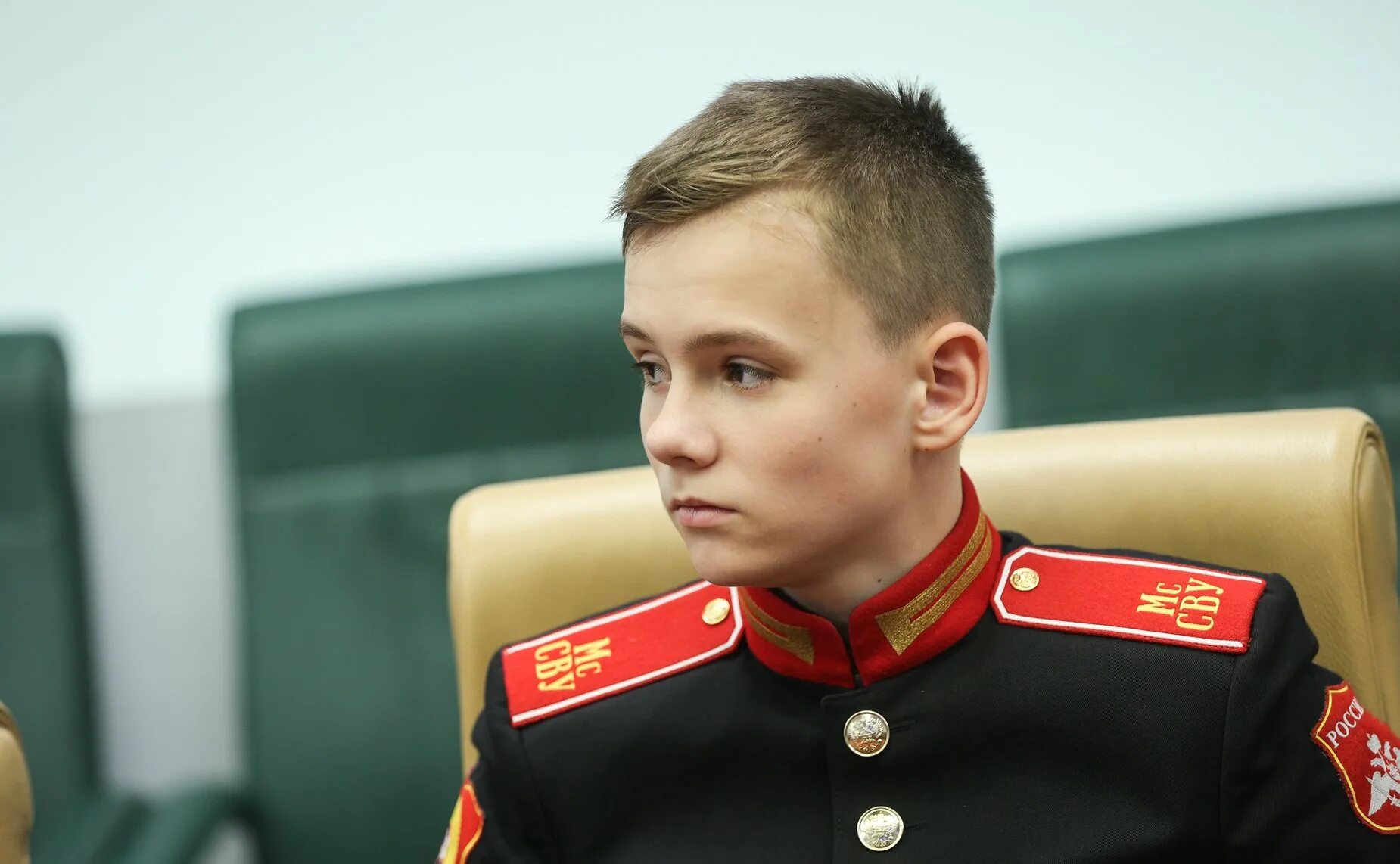 учащийся суворовского училища. учащийся суворовского училища. учащийся суворовского училища. учащийся суворовского училища. суворовское училище в саратове.