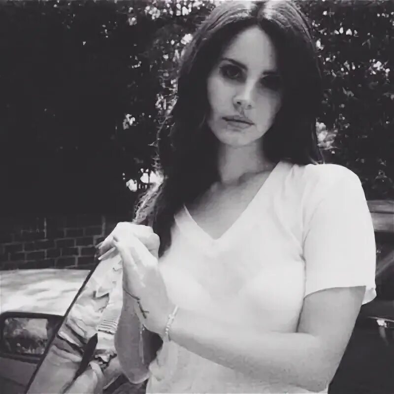 Ultraviolence speed up. Лана дель рей ультранасилие. ultraviolence шрифт. this is happiness lana del rey. money power glory.