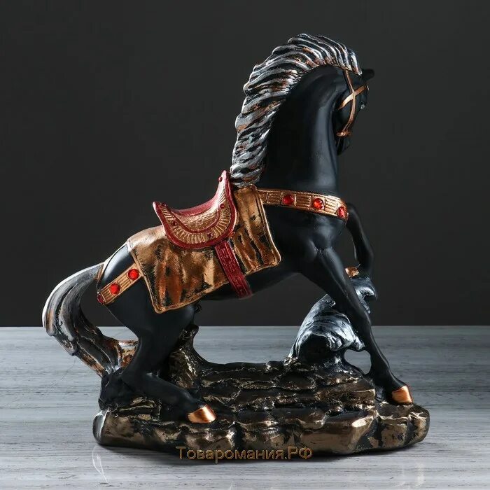 Фигурка "конь". Статуэтка "конь на дыбах". Черный конь статуэтка. Статуэтка "лошадь на дыбах".